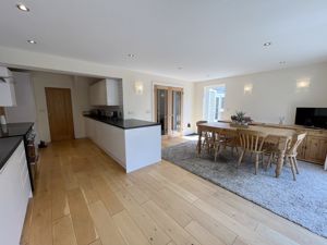 Photo 10- click for photo gallery